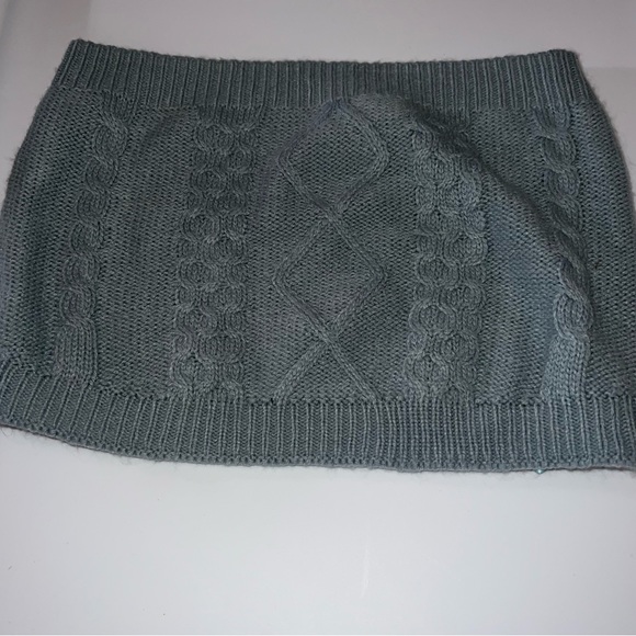 Sweater Set - Picture 3 of 3